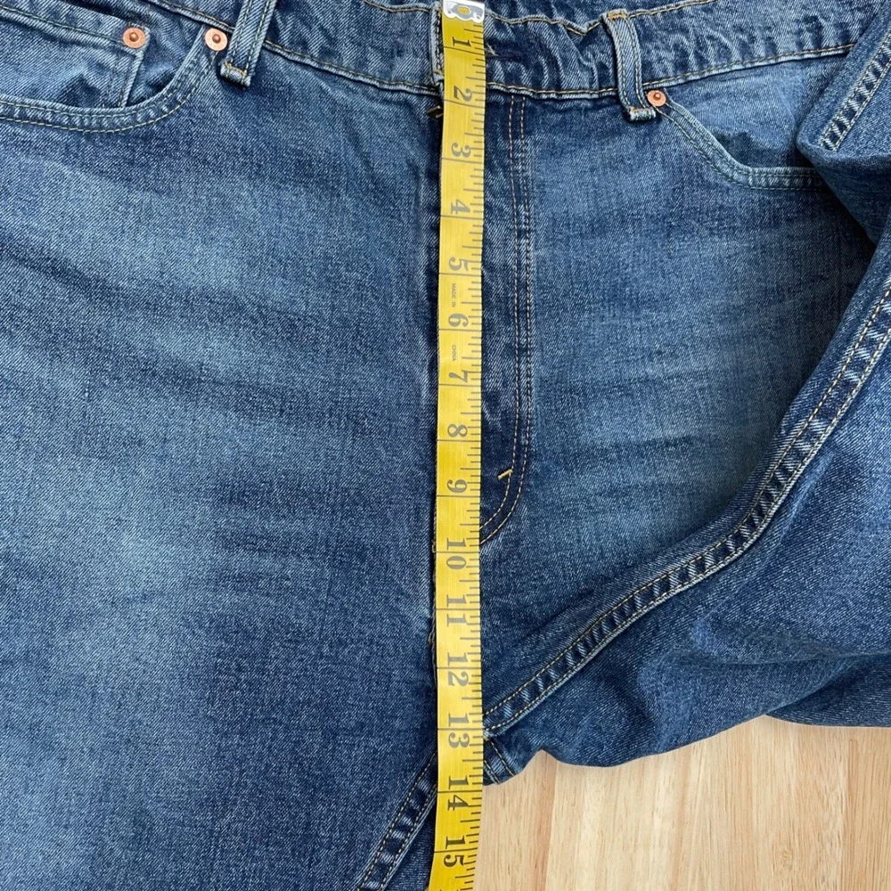 Levis 505 Regular Fit Straight Leg Jeans Blue Medium Wash‎ Mens 40x30 Stretch